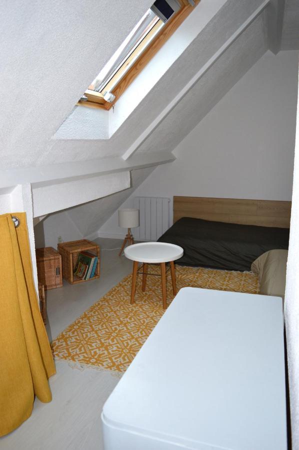 Triplex Avec Jardinet - Wifi - A 400M De La Plage 쿠르쇨 쉬르 메르 외부 사진